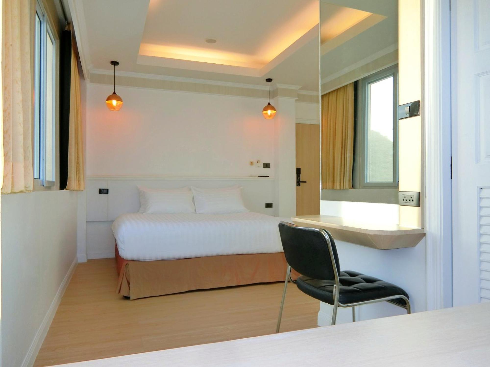 Sira Boutique Residence - Newly Renovated Patong Exterior foto