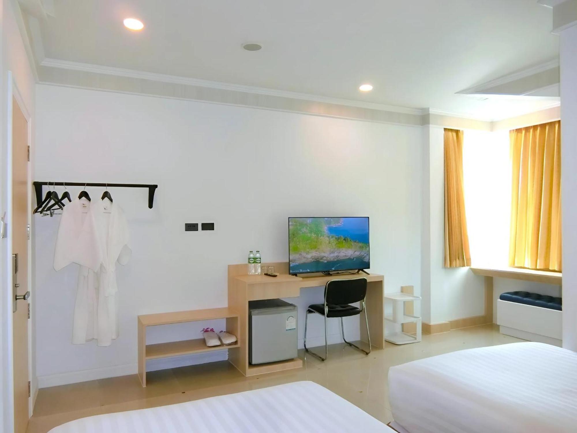 Sira Boutique Residence - Newly Renovated Patong Exterior foto