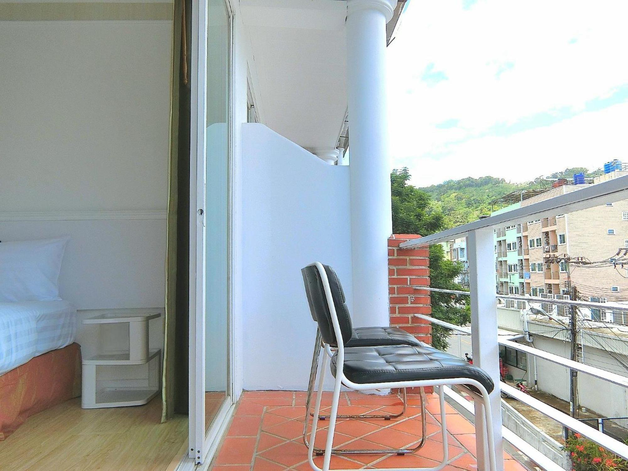 Sira Boutique Residence - Newly Renovated Patong Exterior foto